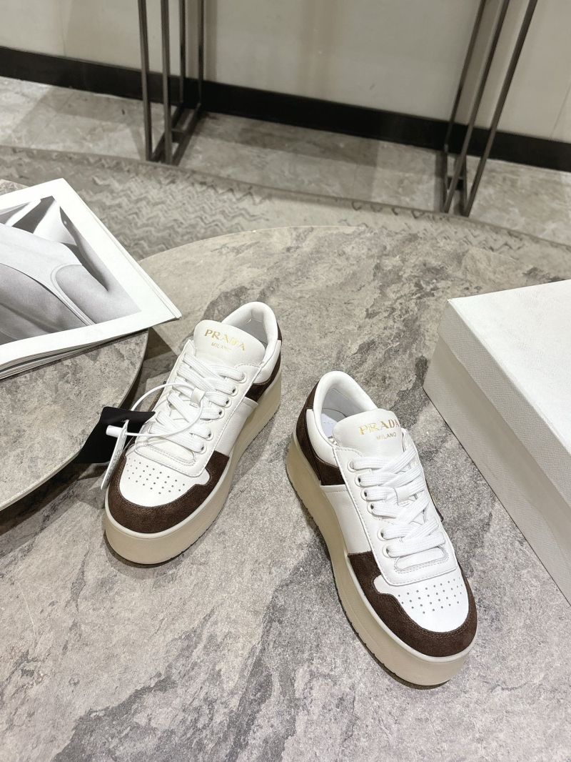 Pra*a sneakers